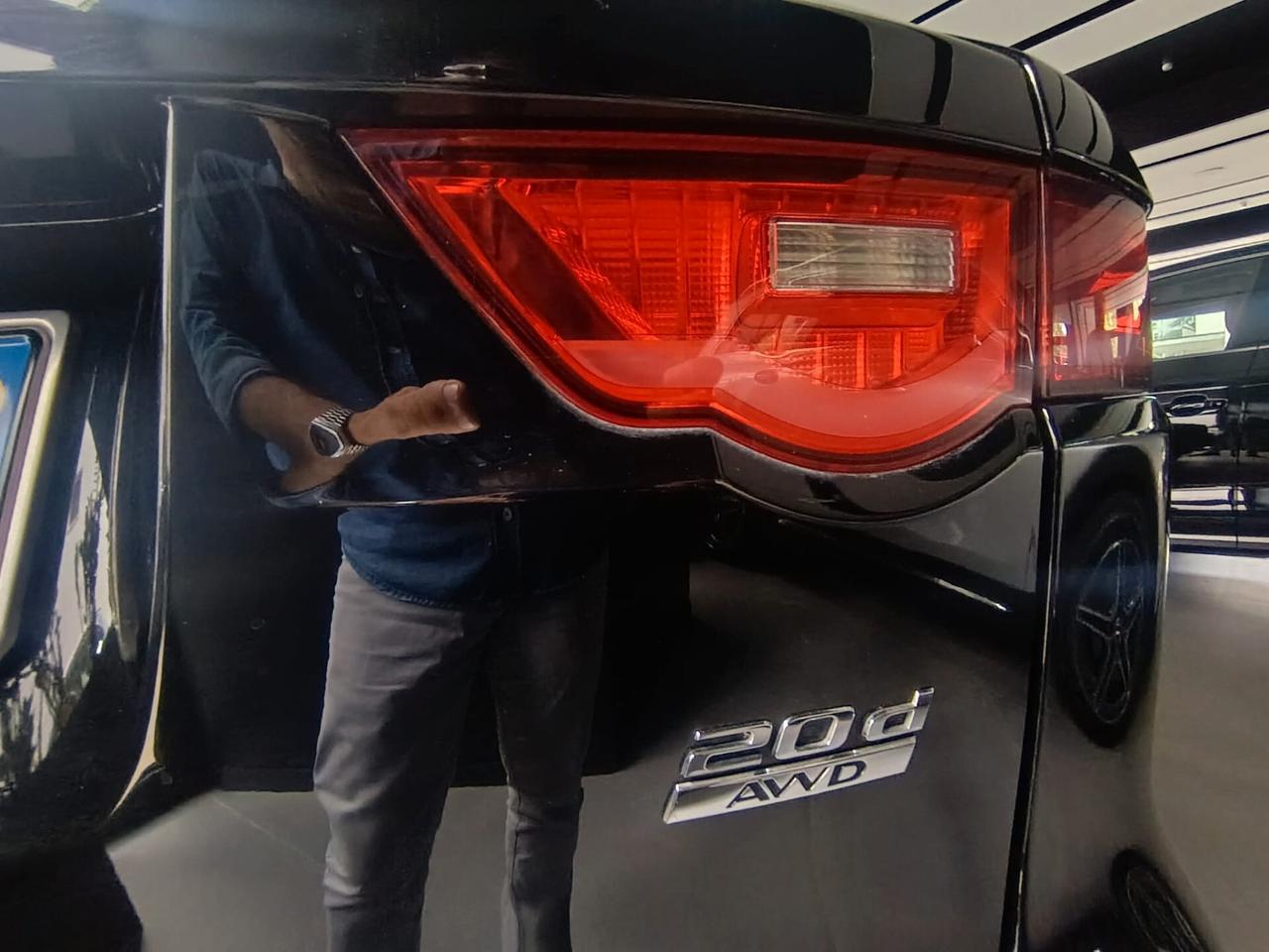 Jaguar F-Pace 2.0 D 180 CV Portfolio