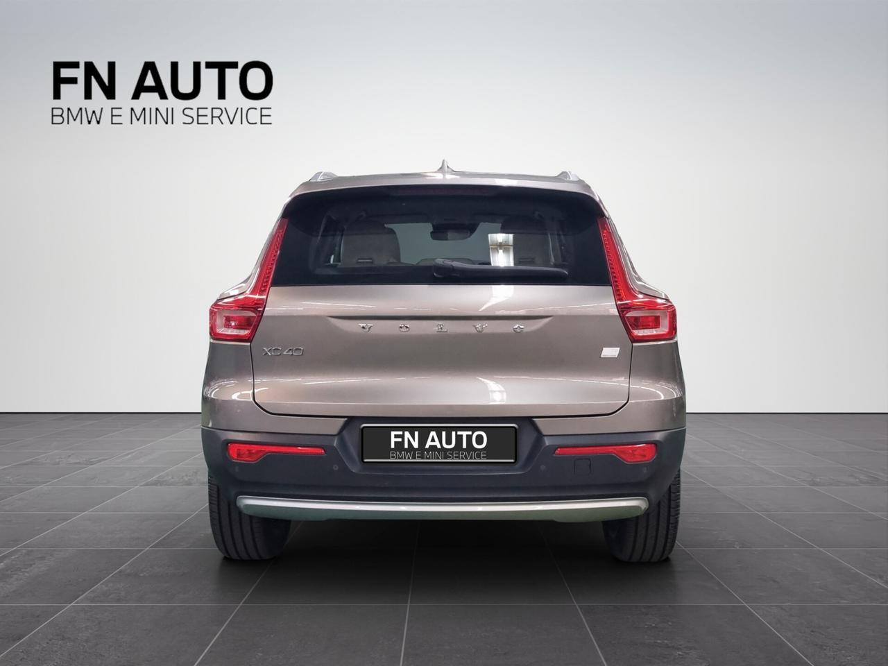Volvo XC40 T5 Recharge Plug-in Hybrid Inscription