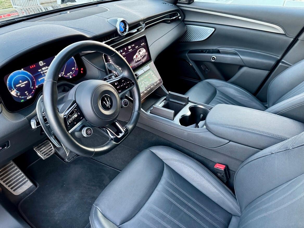 Maserati Grecale MHEV 300 CV AWD GT