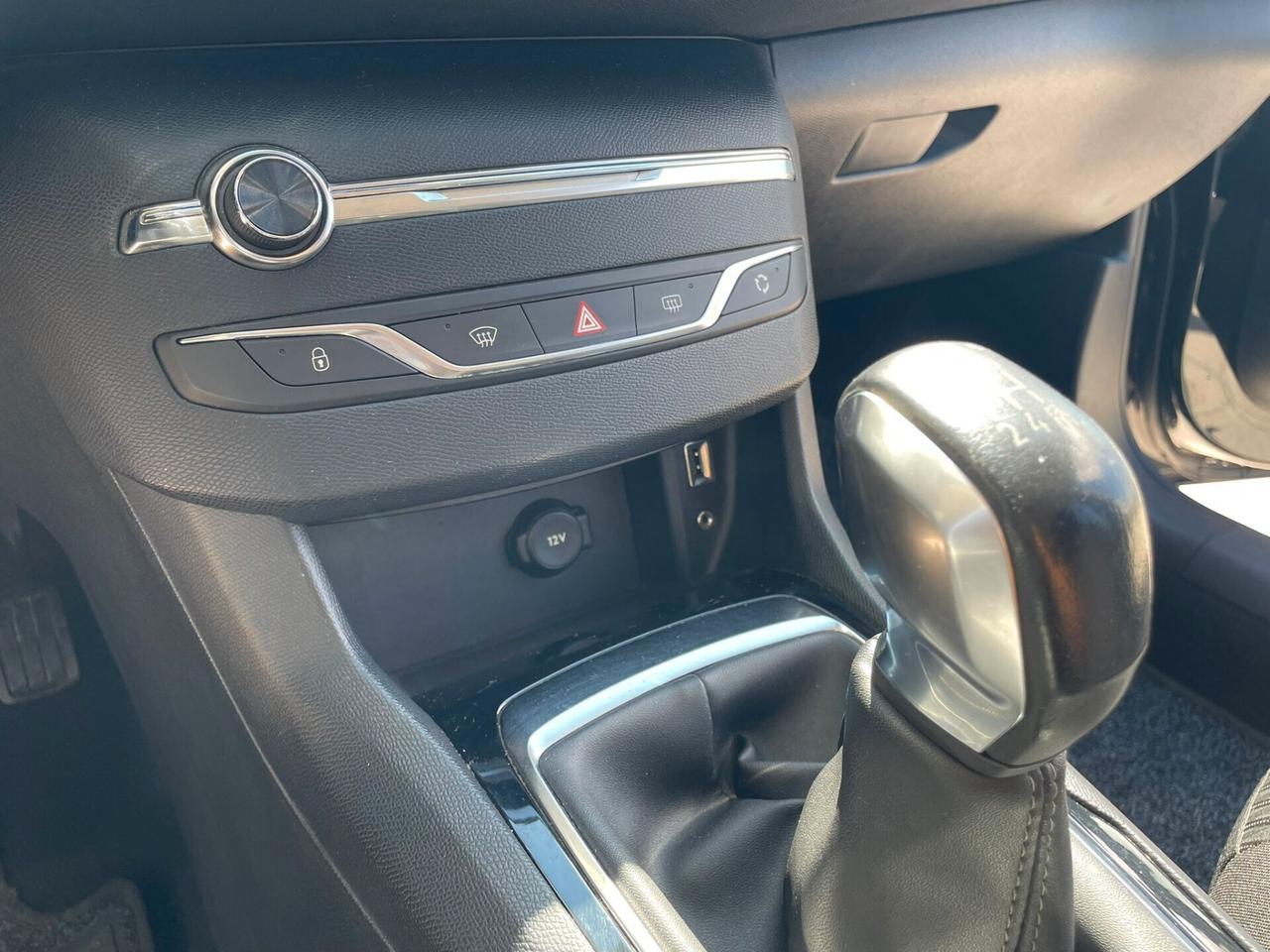 Peugeot 308 1.6 HDi 92 CV Business