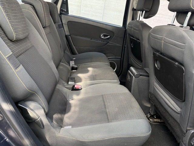 RENAULT Scenic 1.6 16V Dynamique 7POSTI