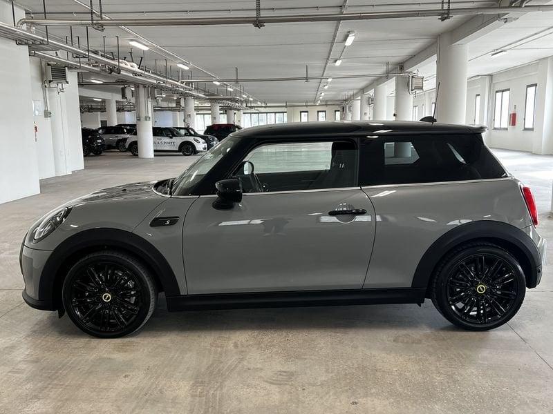 MINI Mini Full Electric Mini F56 2021 Full Electric Mini 3p Cooper SE Classic auto