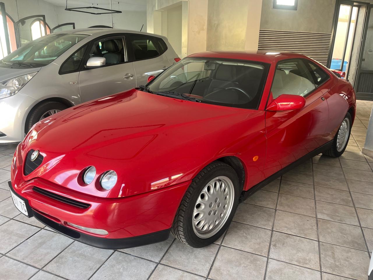 Alfa Romeo GTV 2.0i 16V Twin Spark cat