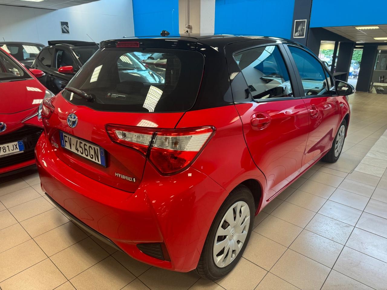 Toyota Yaris 1.5 Hybrid 5 porte Cool