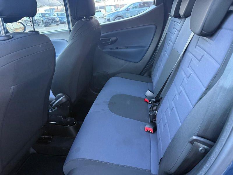 Lancia Ypsilon Ypsilon 1.0 FireFly 5 porte S&S Hybrid Platino