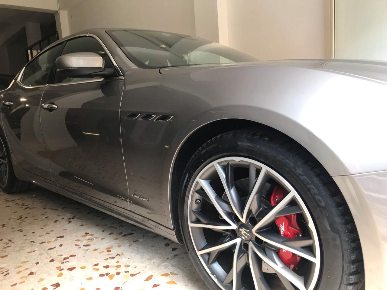 Maserati Ghibli V6 Diesel 250CV Gransport 12/2020