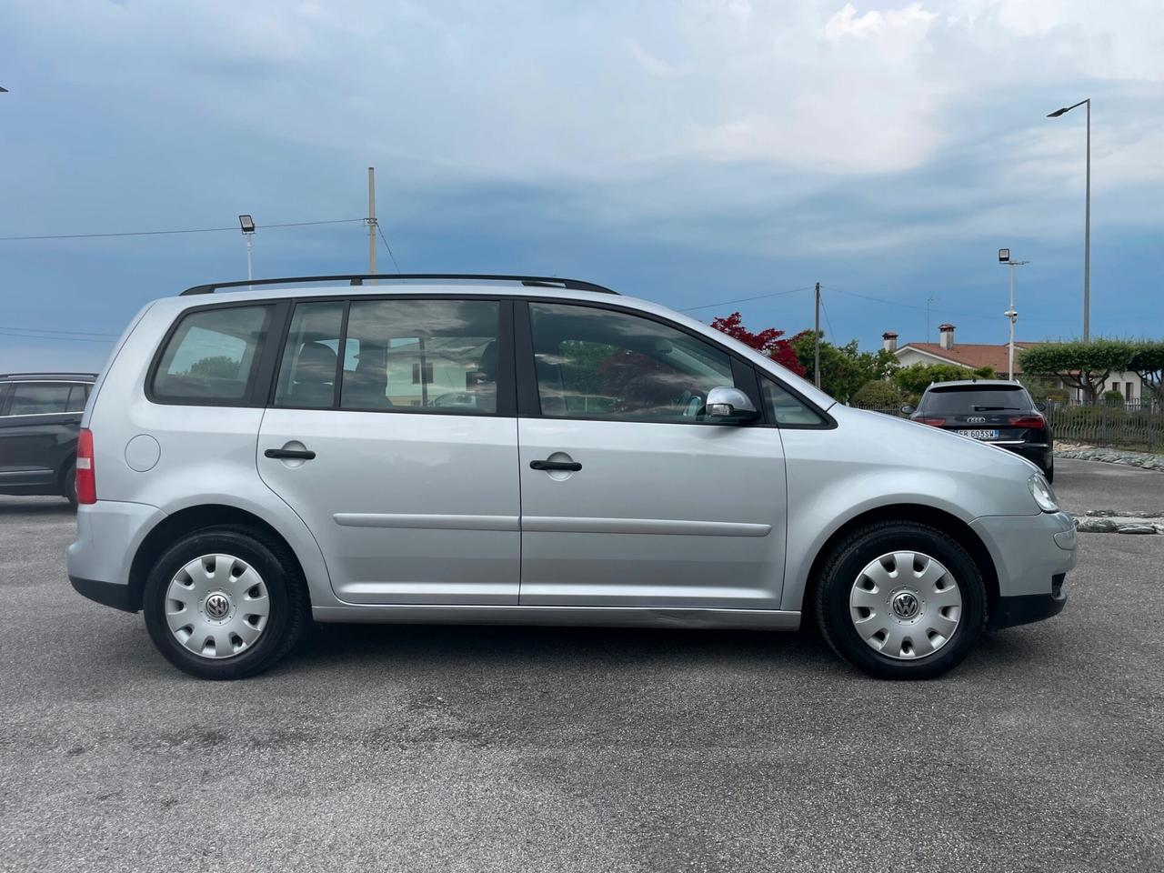 Volkswagen Touran 1.9 TDI 105CV Trendline 7 Posti