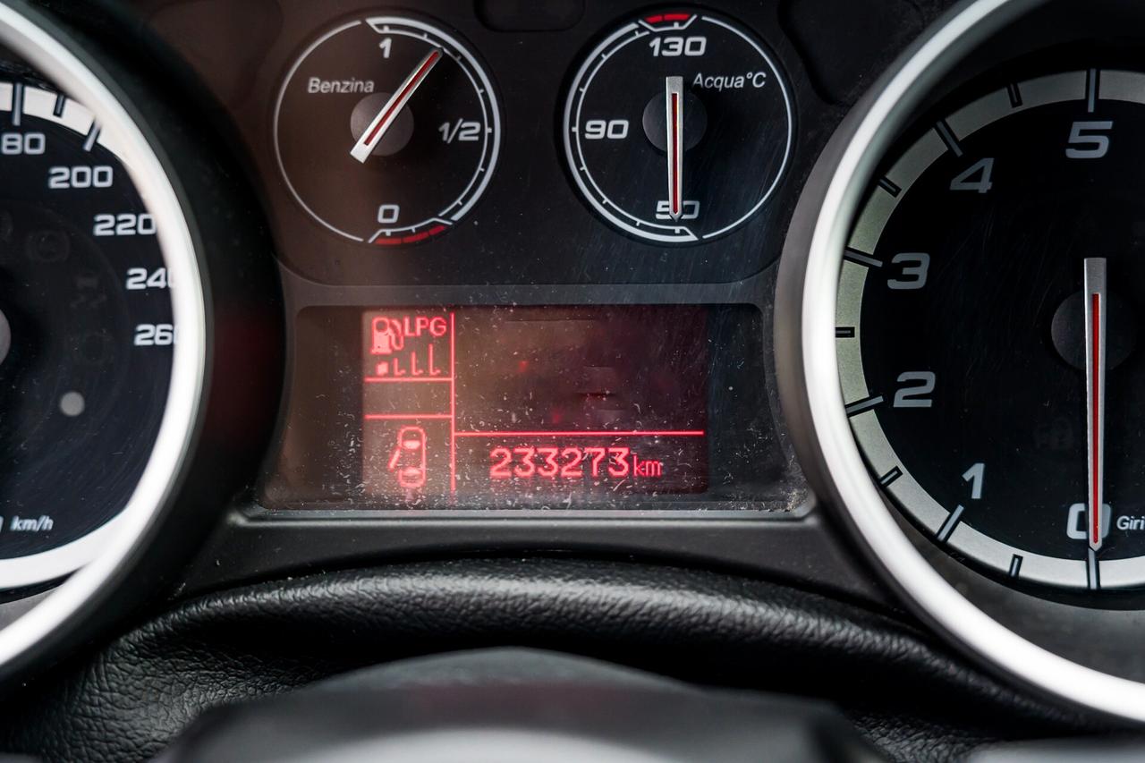 Alfa Romeo Giulietta 1.4 Turbo 120 CV GPL Distinctive