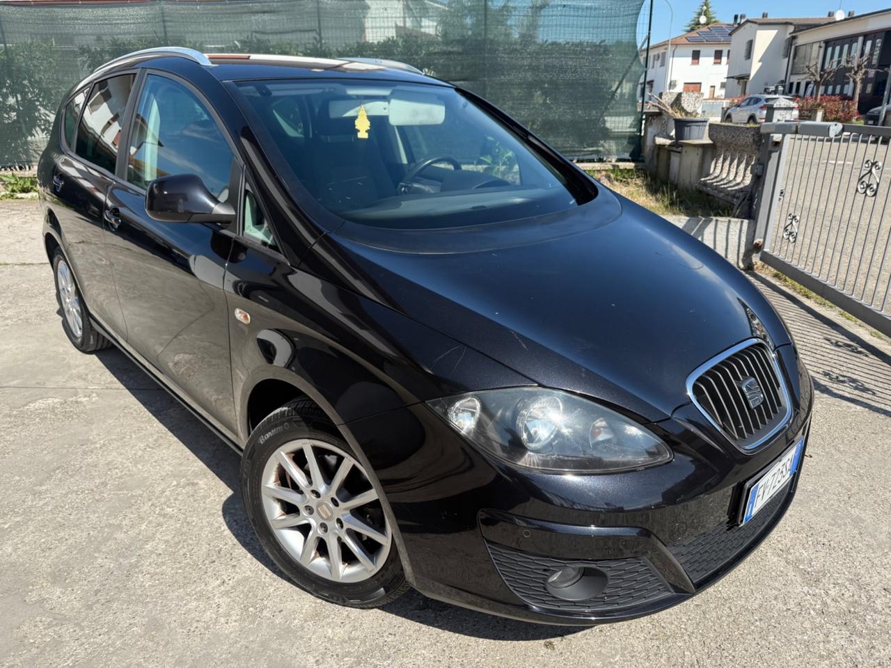 SEAT ALTEA XL 1.6 BENZ UNICO PROP. POCHI KM