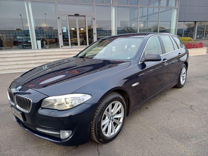 BMW Serie 5 Touring 520d Touring aut. KM CERTIFICATI-GARANZIA