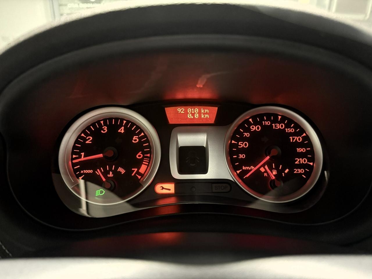 Renault Clio 1.2 16V GPL 20TH NAVI 5 P. UNICO P.