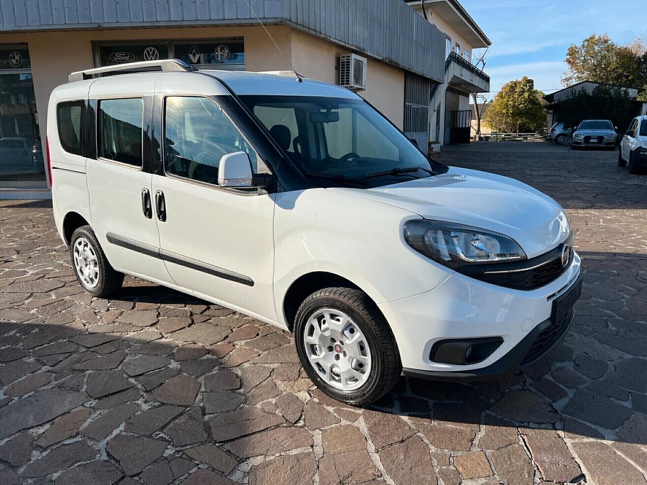 Fiat Doblo Benzina 1.4 T-Jet 16V 120 Cv Easy Autovettura