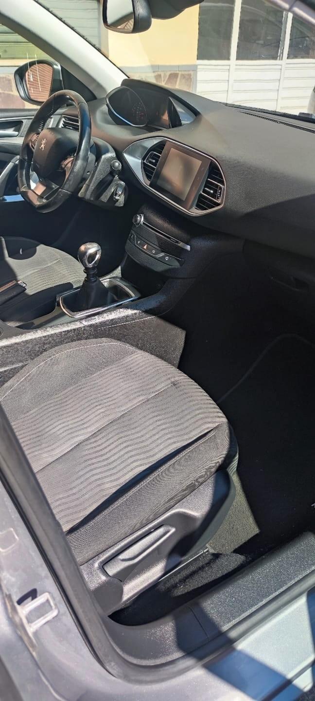 Peugeot 308 1.6 e-HDi 115 CV Stop&Start SW Business