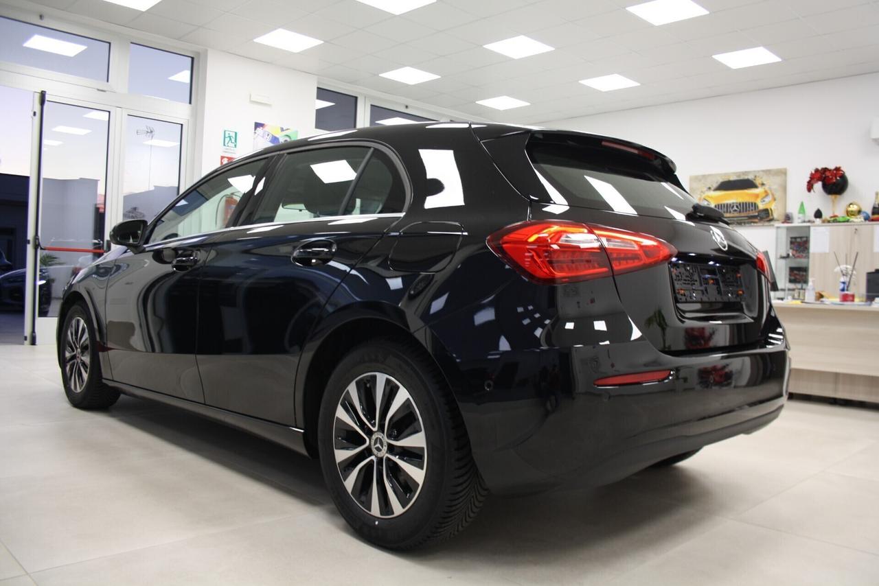 MERCEDES A 180 STYLE *2022