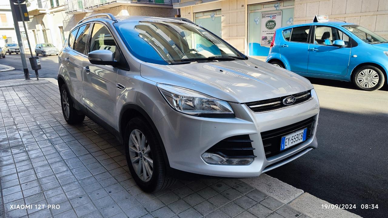 Ford Kuga TDCI 150 CV 4WD Powershift Titanium 2015