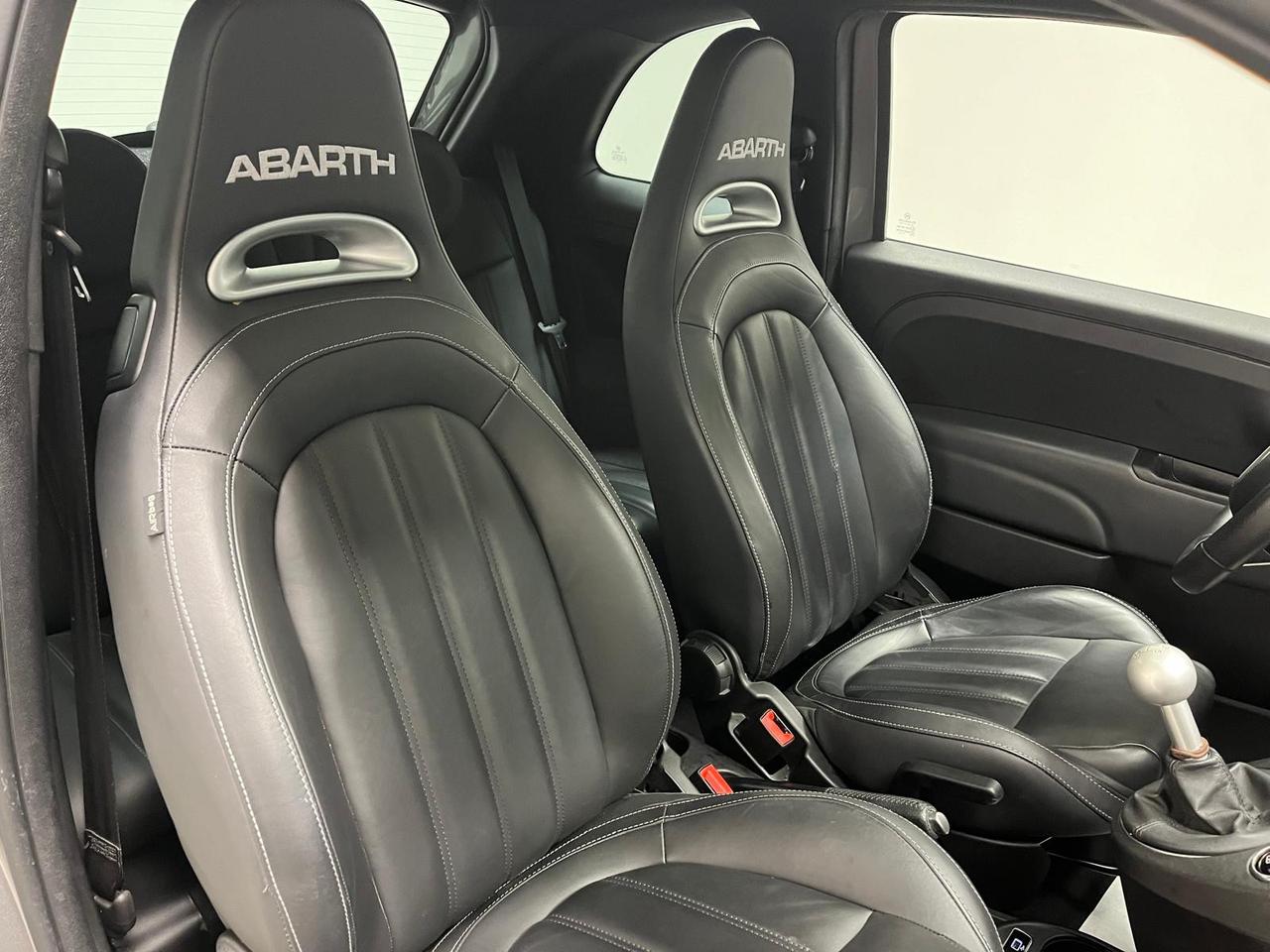 Abarth 595 2016 - 595 1.4 t-jet Turismo 165cv my19