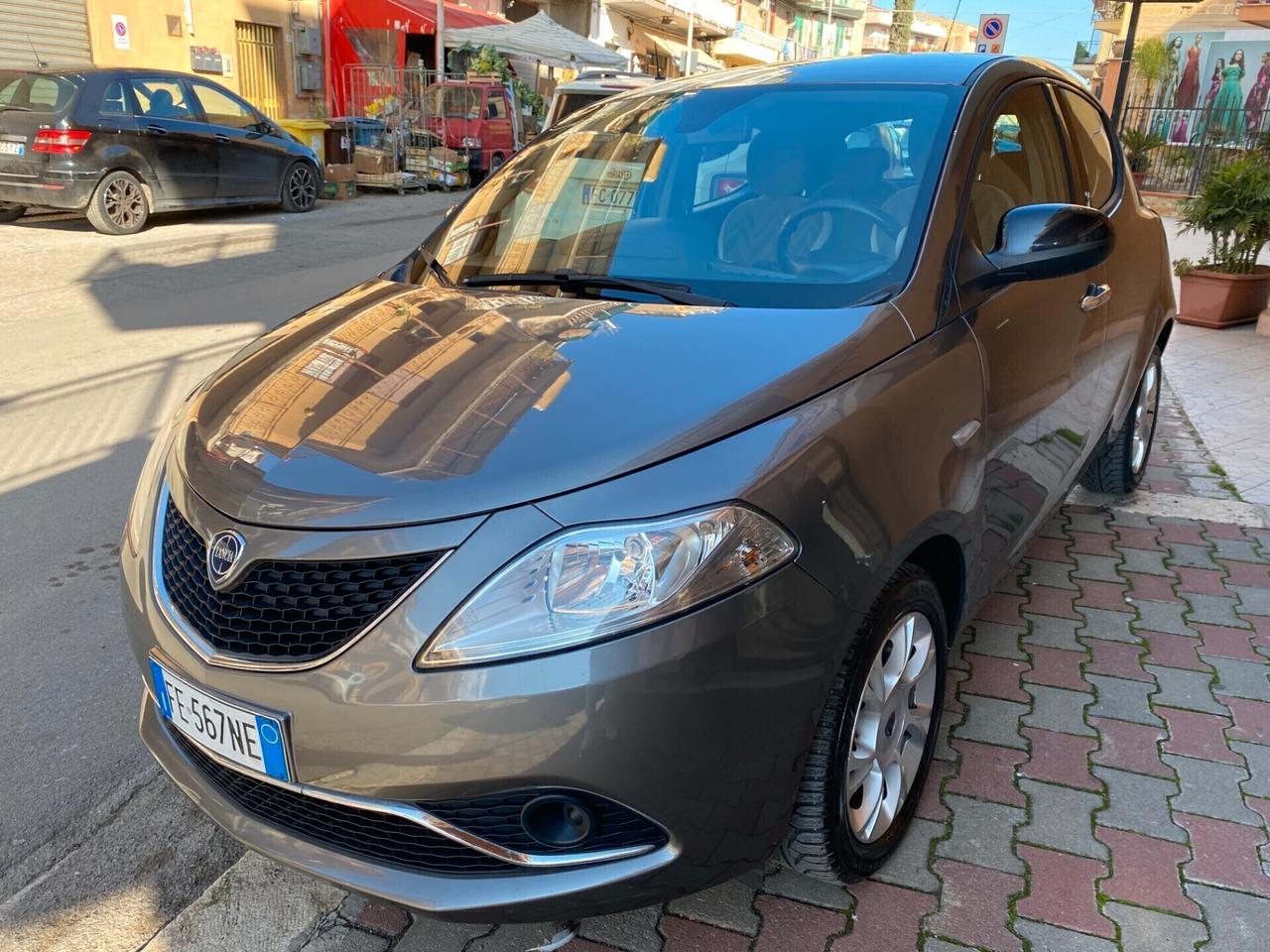 Lancia Ypsilon 1.3 MJT 16V 95 CV 5 porte S&S Platinum