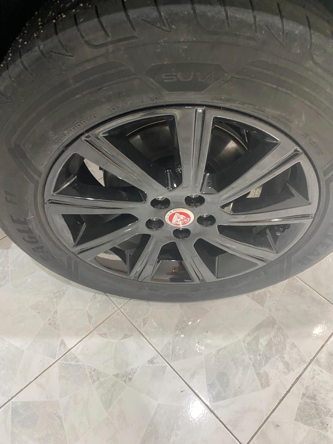 Jaguar E-Pace 2.0D 180 CV AWD aut. S