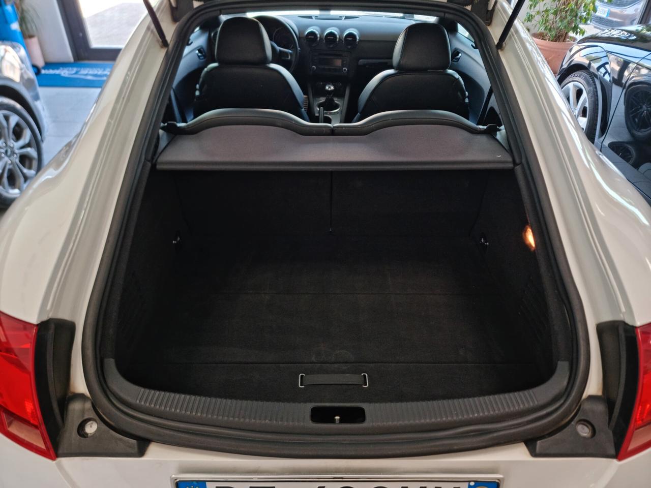 Audi TT Coupé 2.0 TDI QUATTRO