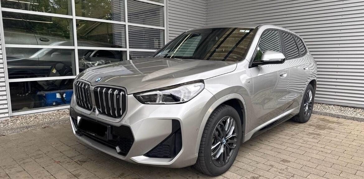 BMW iX1 XDRIVE30 M Sport