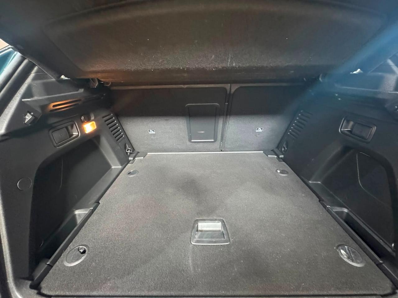 Peugeot 3008 BlueHDi 130 S&S EAT8 Allure Pack