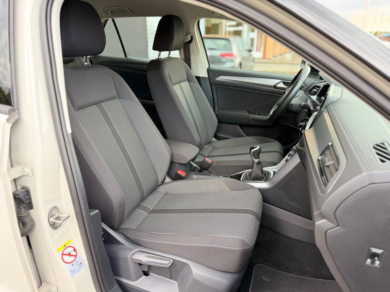 Volkswagen T-Roc Life 1.0 TSI #10898