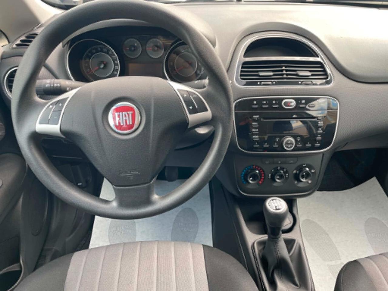 Fiat Punto 1.3 MJT II S&S 95 CV 5 porte Street