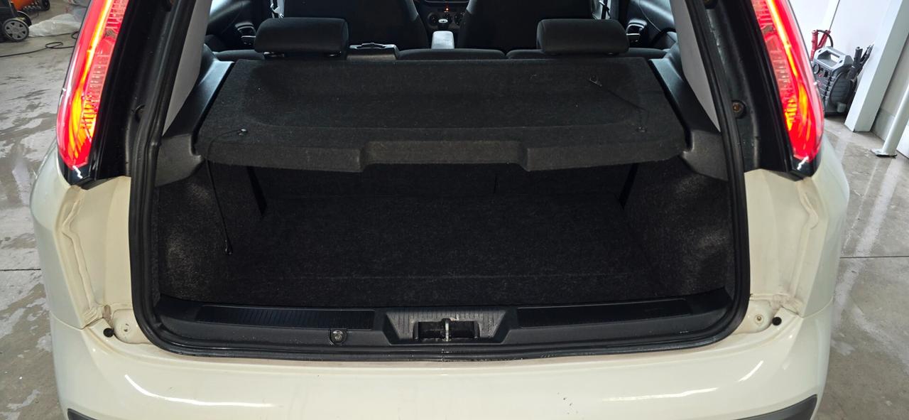 Fiat Grande Punto 1.4 5 porte Active Natural Power