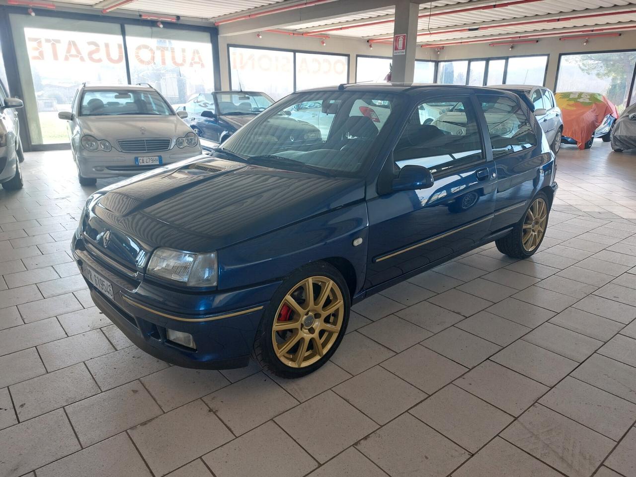 Renault Clio 1.8i 16V prima serie ASI