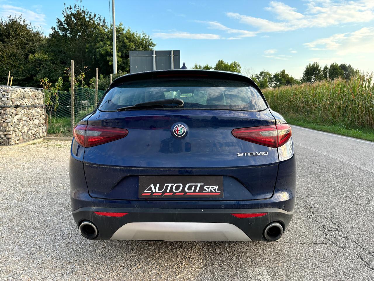 Alfa Romeo Stelvio 2.2 Turbodiesel 190 CV AT8 RWD Executive