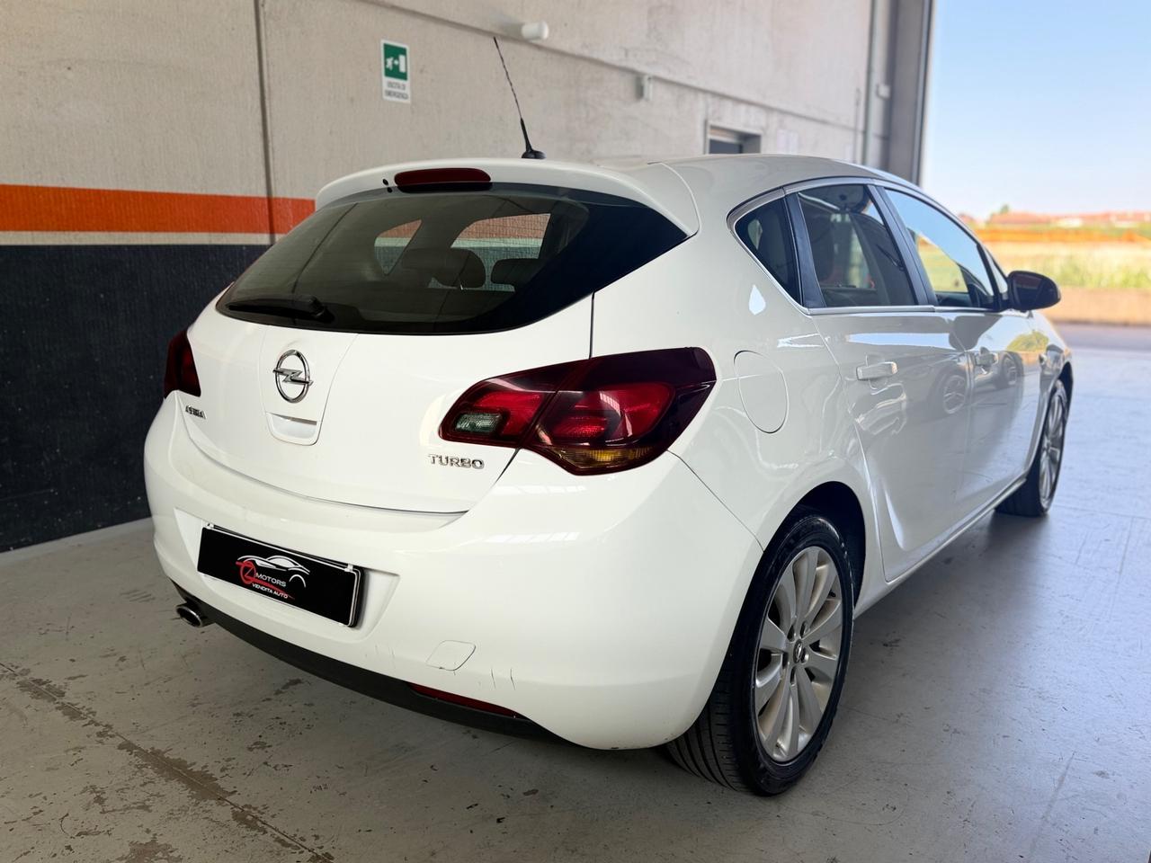 Opel Astra 1.4 Turbo 140CV 5 porte Cosmo NEOPATENTATI