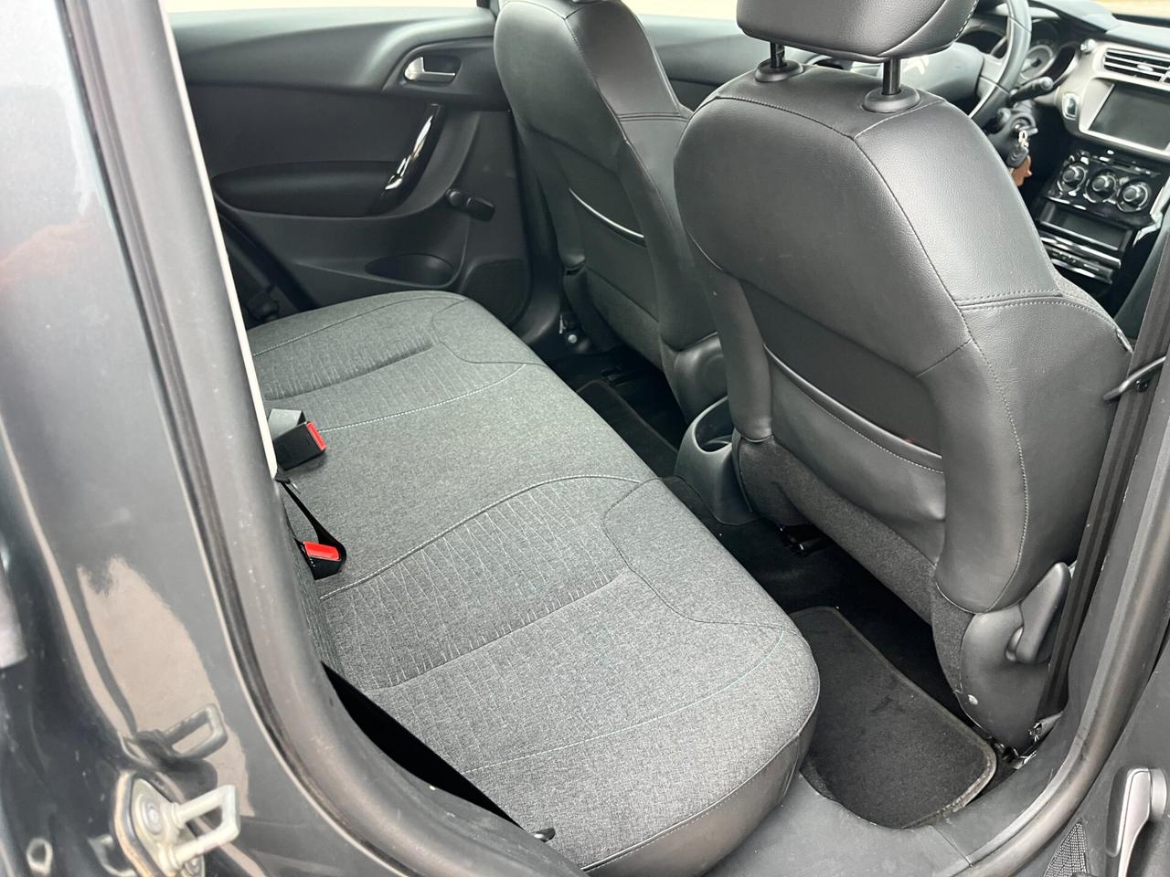Citroen C3 PureTech 68 Attraction