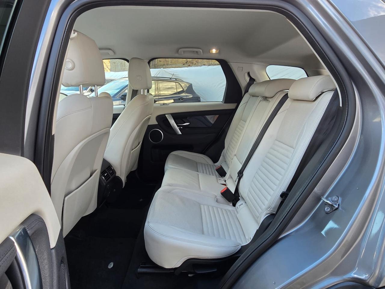 Land Rover Discovery Sport 2.0 SE 150 cv - 2020