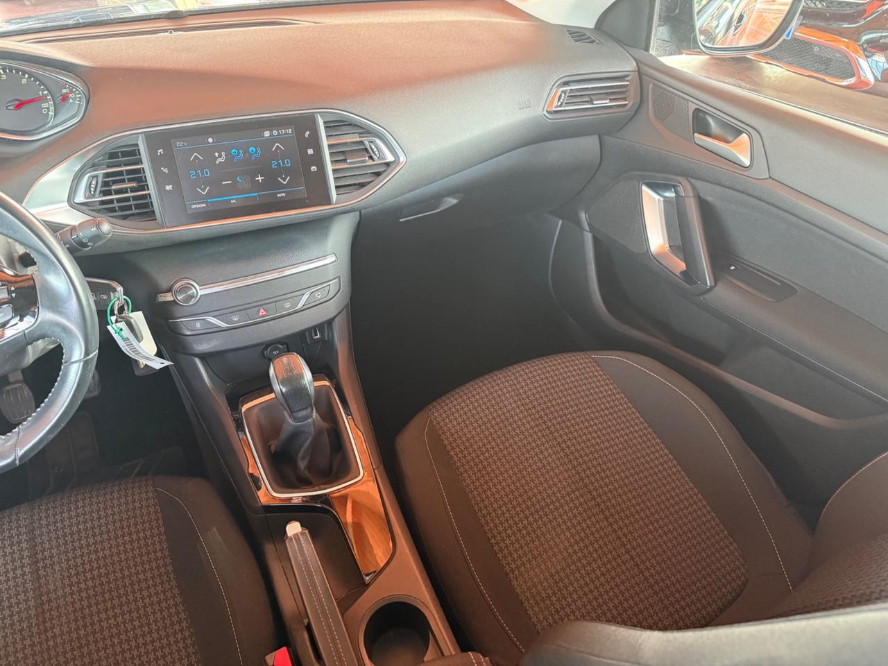 Peugeot 308 1.5 Diesel - Tagliandi certificati