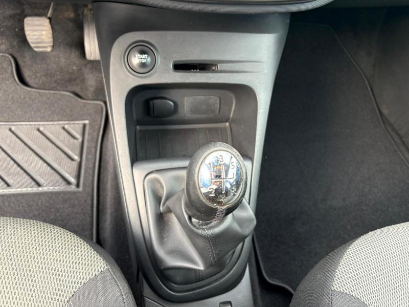 Renault Captur 1.5 dci 90cv ADATTA NEOPATENTATIE6