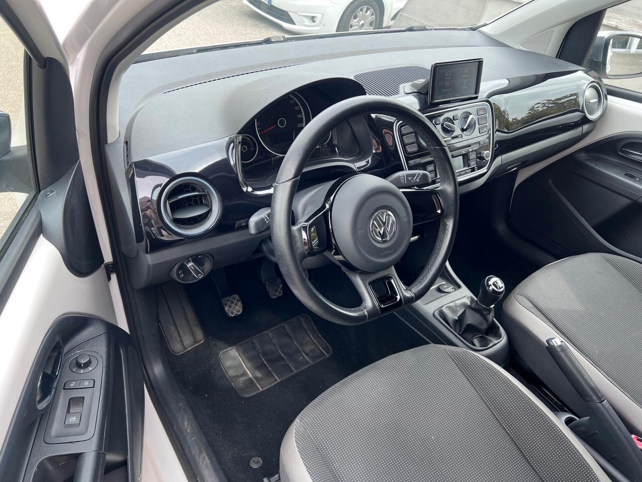Volkswagen up! 5p 1.0 High 75cv NAVI/TEL17; OK NEOPAT. PERFETTA