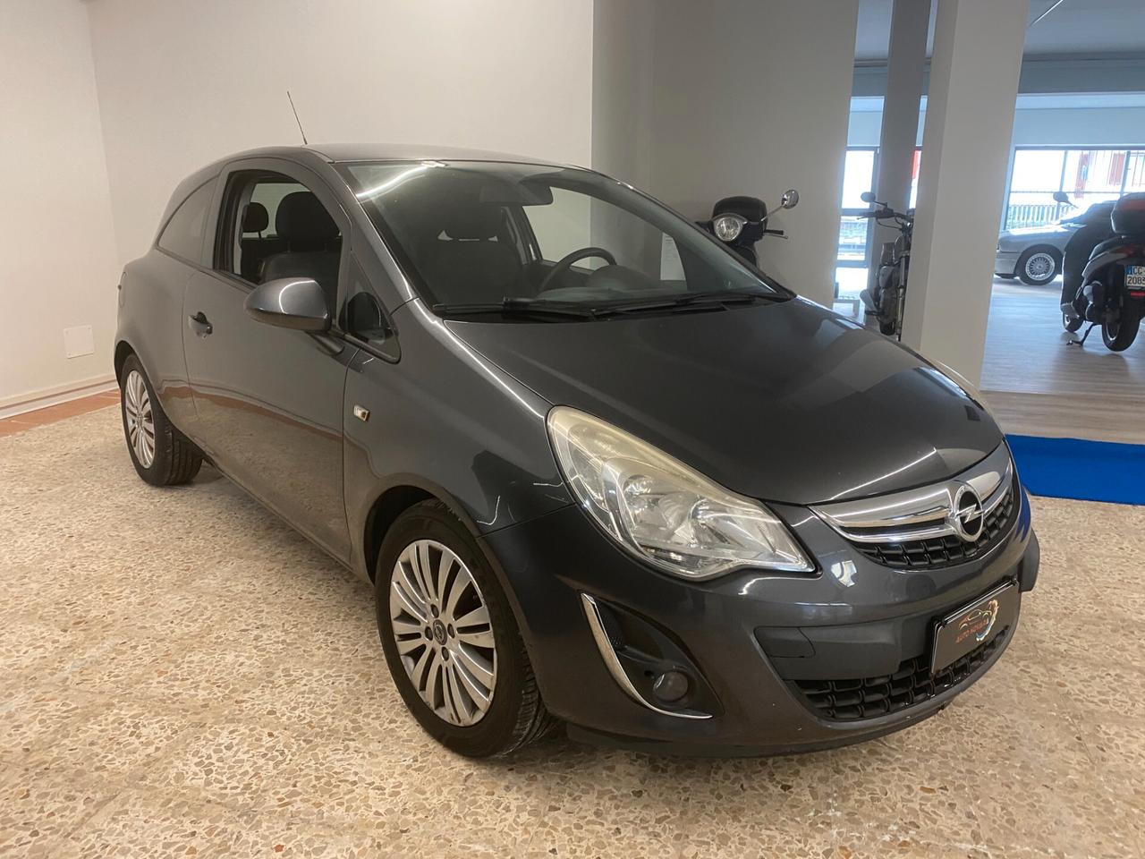 Opel Corsa 3p 1.2 Club 85cv