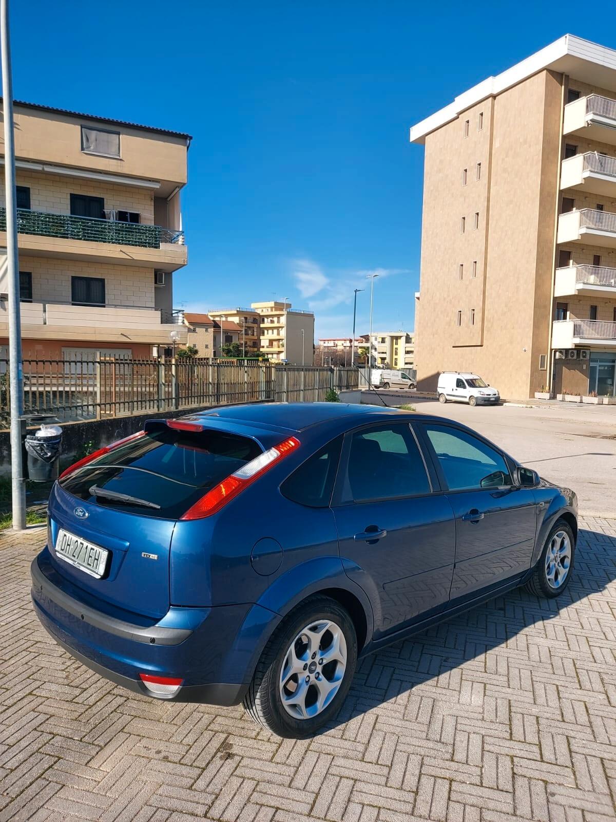 Ford Focus C-Max Focus+ 1.6 TDCi (90CV) 5p.