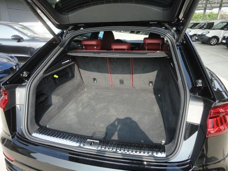 Audi Q8 SQ8 TDI quattro tiptronic sport attitude