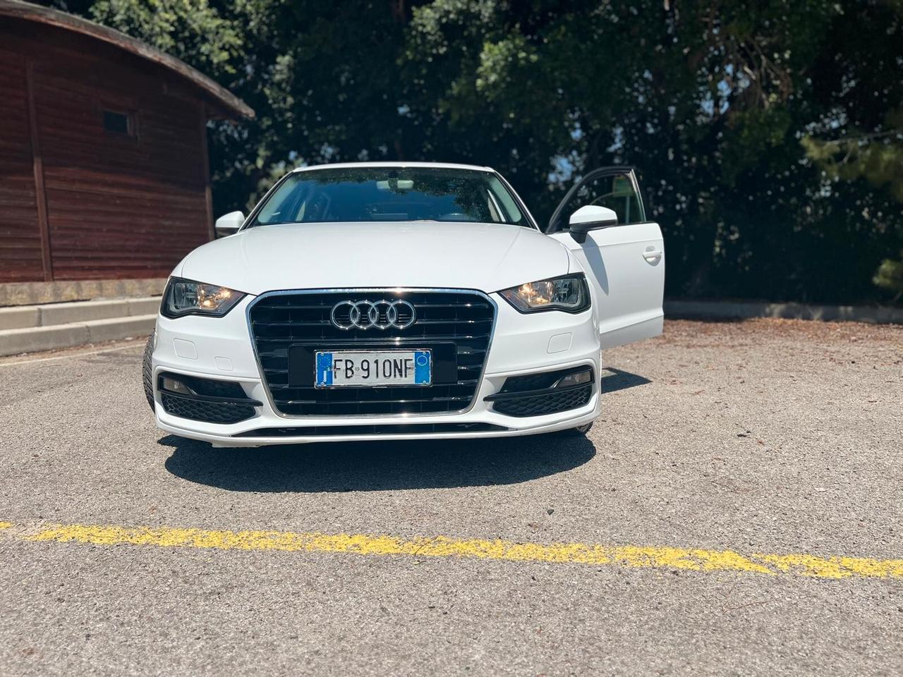 Audi A3 SPB 1.6 TDI clean diesel Ambiente