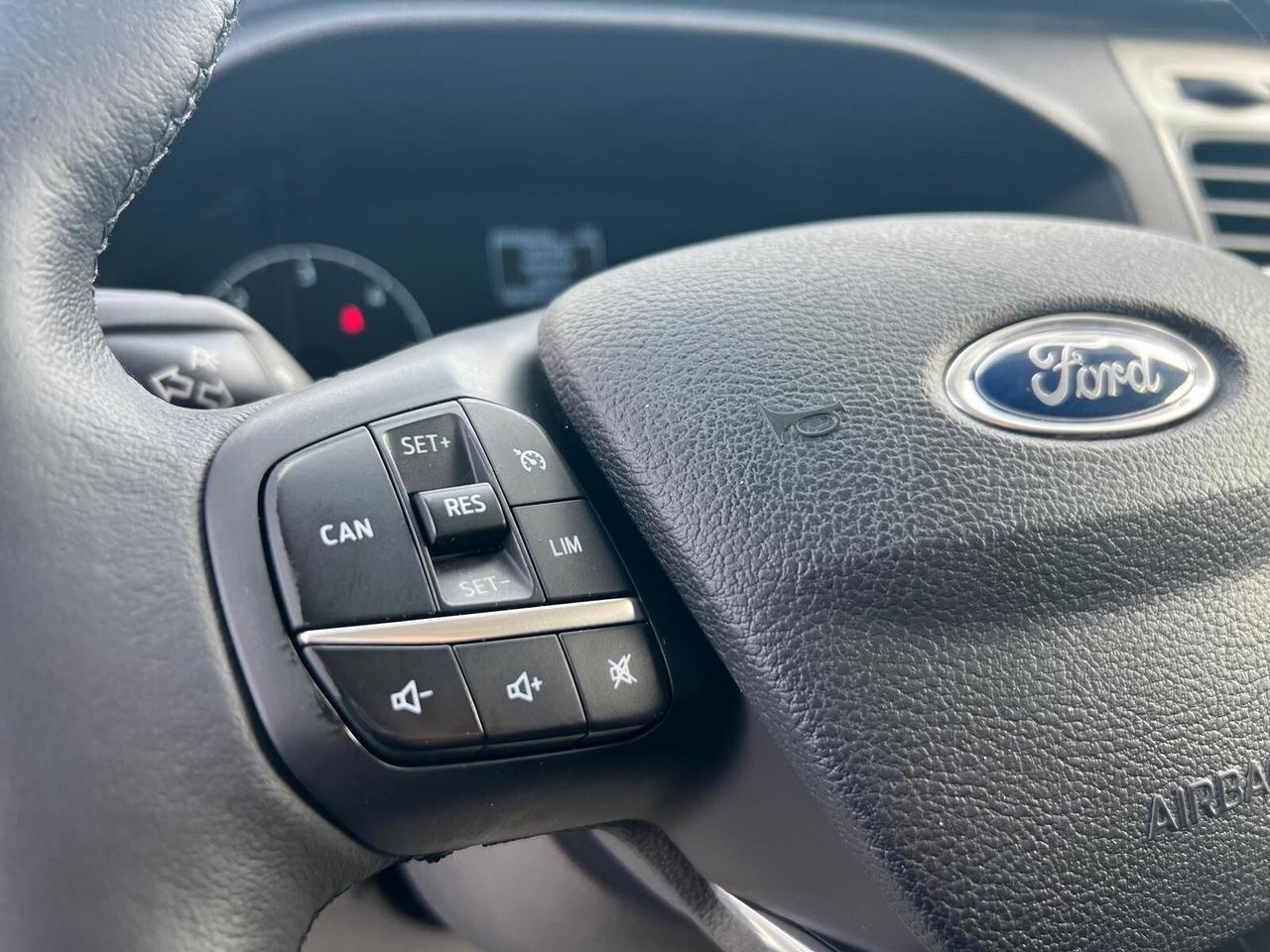 Ford Transit Custom 340 2.0 TDCi 130 PC Furgone