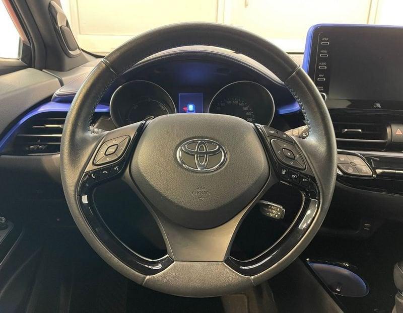 Toyota C-HR 2.0 Hybrid E-CVT Style