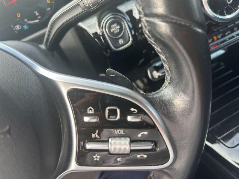 Mercedes-Benz Classe A A 180 d Sport auto