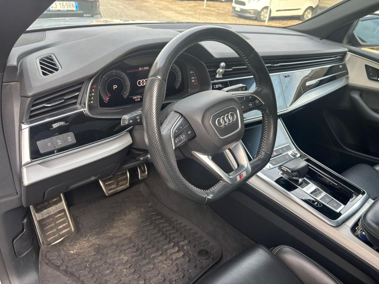 Audi Q8 50 TDI 286 CV quattro tiptronic S-line