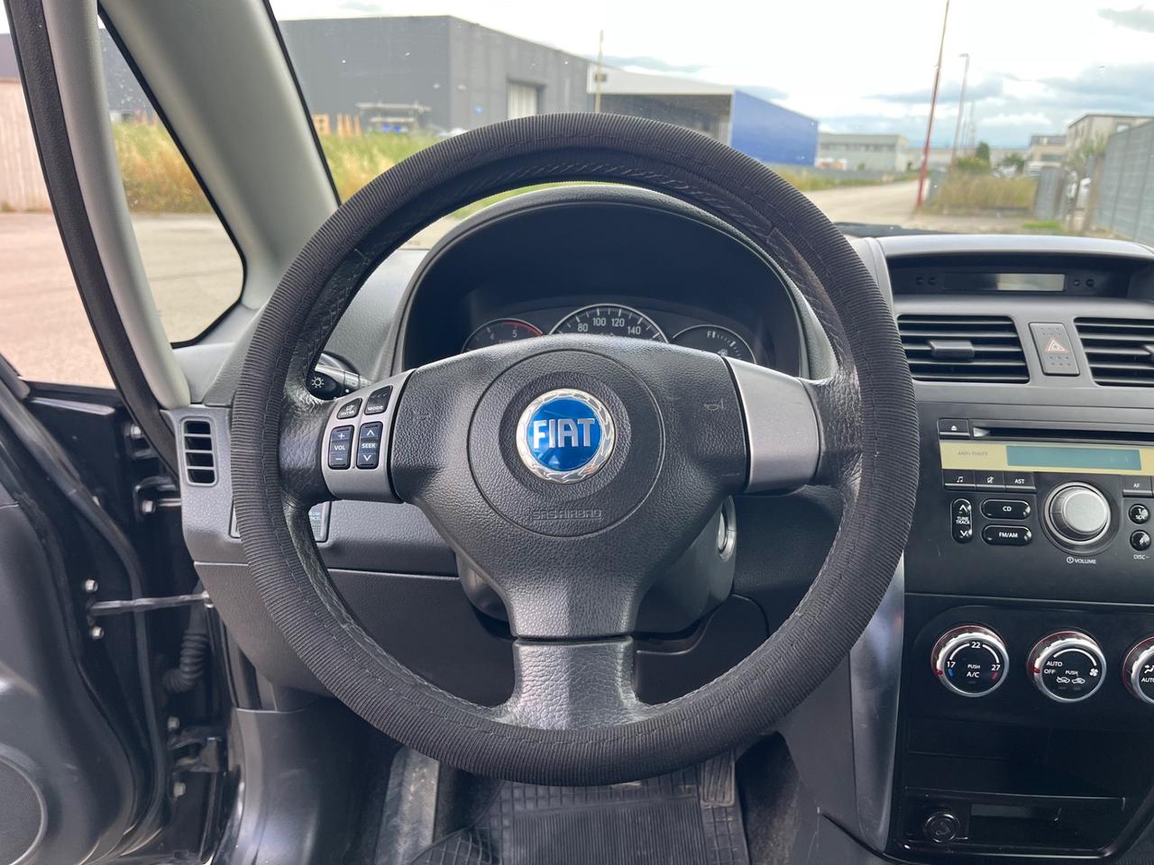 Fiat Sedici 1.9 MJT 4x4 Experience