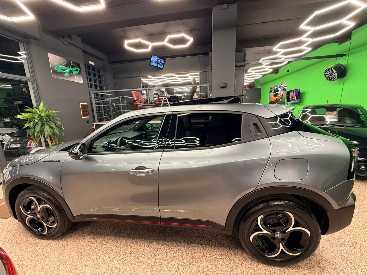 Alfa Romeo Junior 1.2 145 CV Hybrid eDCT6 Speciale