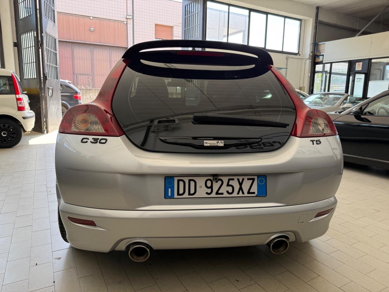 Volvo C30 T5 R design