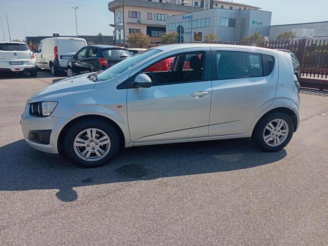 Chevrolet Aveo 1.2 86CV GPL 5 porte LS NEOPATENTATI OK