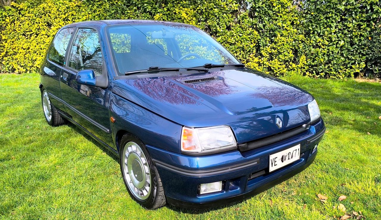 Renault Clio 1.8i 16V Diac no Cat