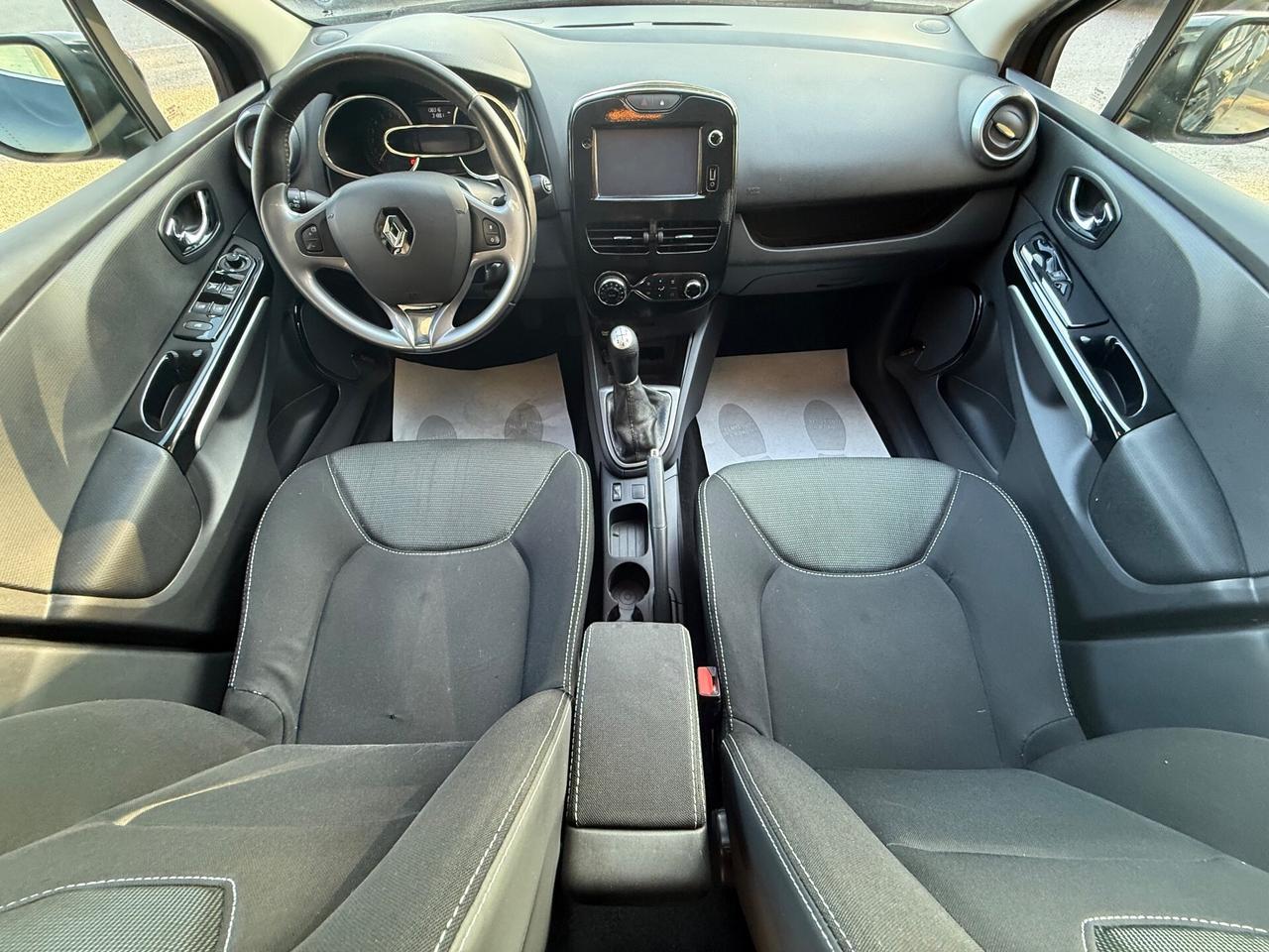 Renault Clio 1.2 75CV 5 porte - Neopatentati